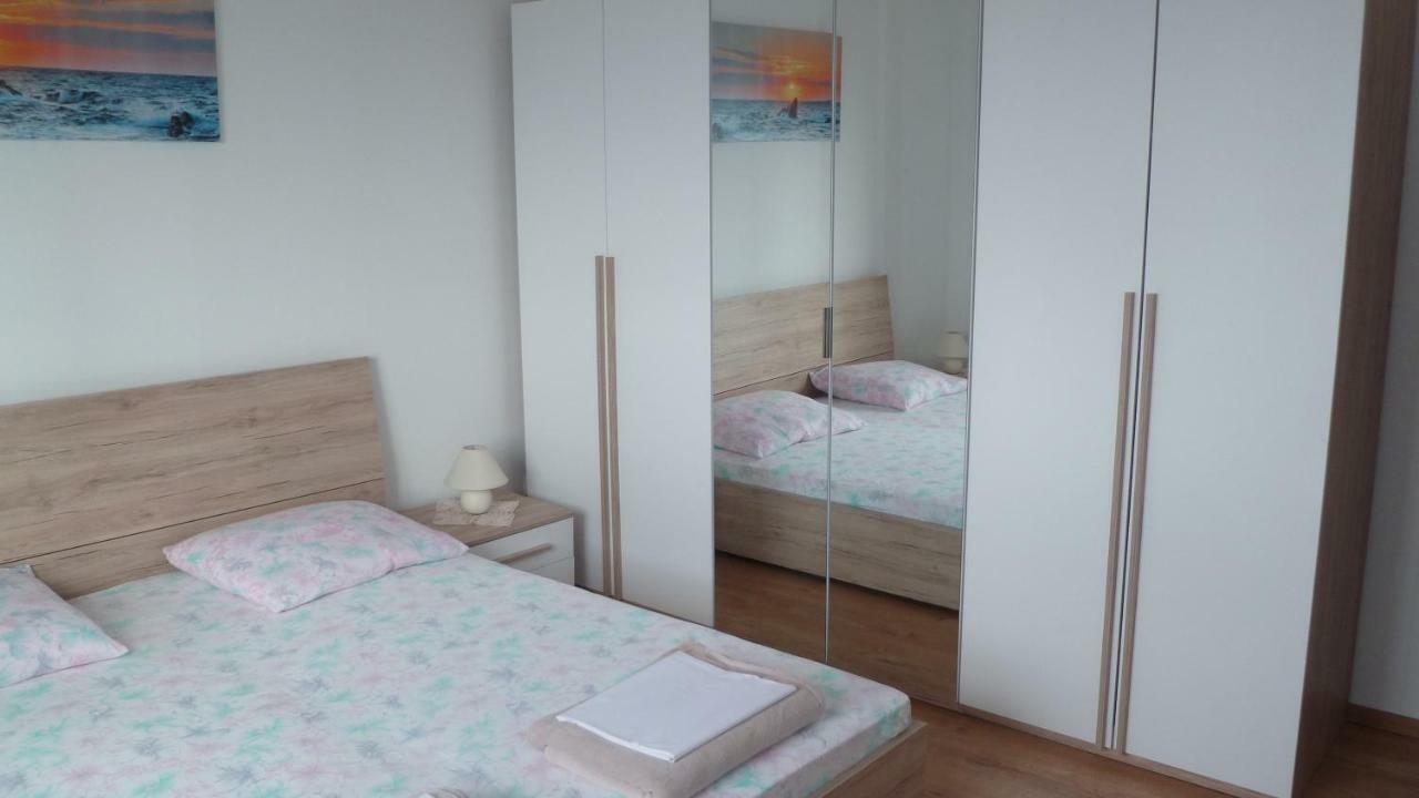 Apartman Helena Senj  Exterior foto