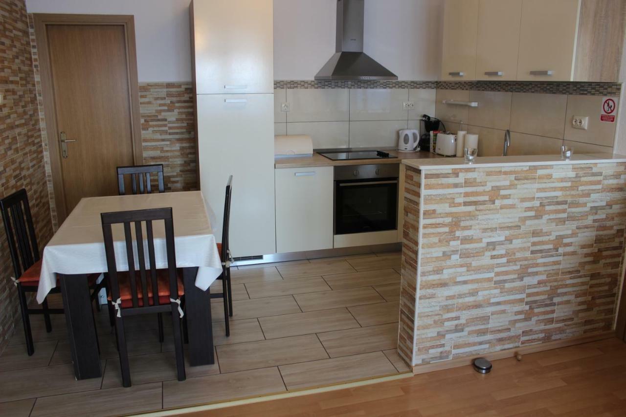 Apartman Helena Senj  Exterior foto